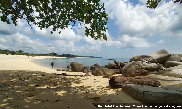 Pantai Senggiling, keindahan pesisir tersembunyi