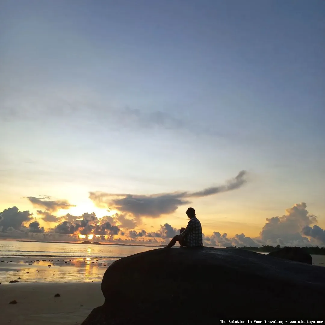 Pantai Senggiling, pesona tersembunyi Lombok