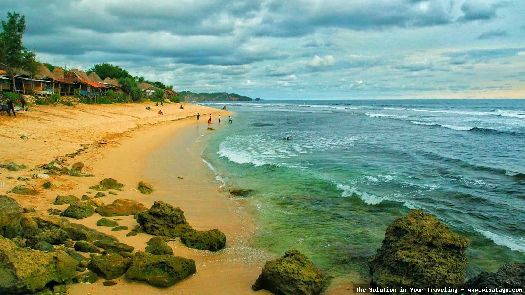 Pantai Sepanjang: Tips, Harga Tiket, Kuliner, Lokasi, Fasilitas dan Spot Pantai Sepanjang: Tips, Harga Tiket, Kuliner, Lokasi, Fasilitas dan Spot