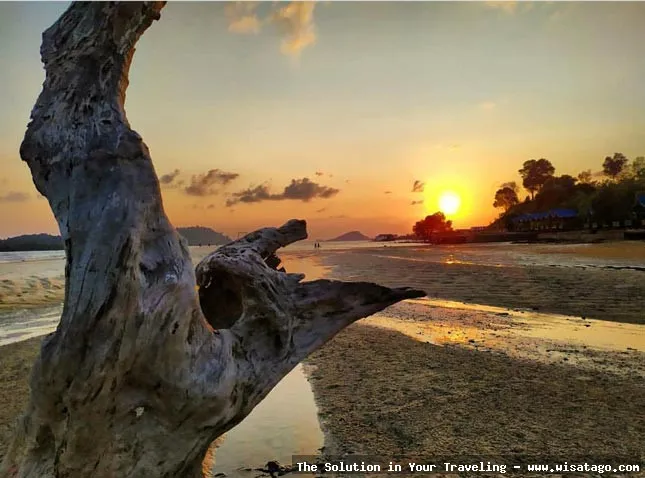 Pantai Setokok, keindahan alam Batam