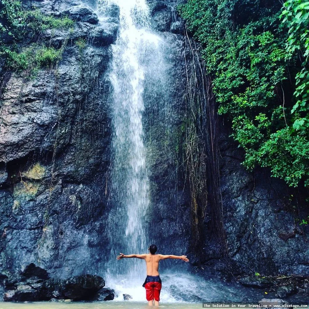 Pantai Sipelot Malang yang mempesona