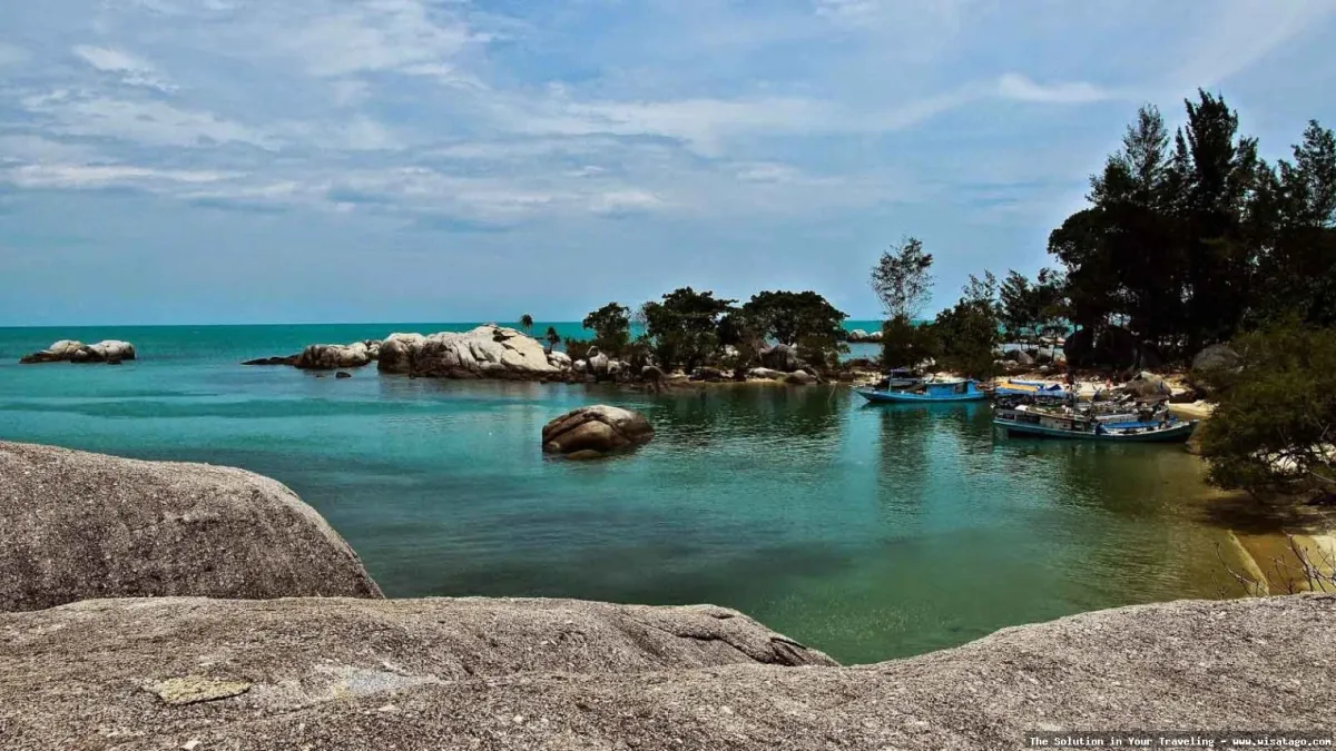 Pantai Siring Kemuning: Tips, Harga Tiket, Kuliner, Lokasi, Fasilitas dan Spot Pantai Siring Kemuning: Tips, Harga Tiket, Kuliner, Lokasi, Fasilitas dan Spot