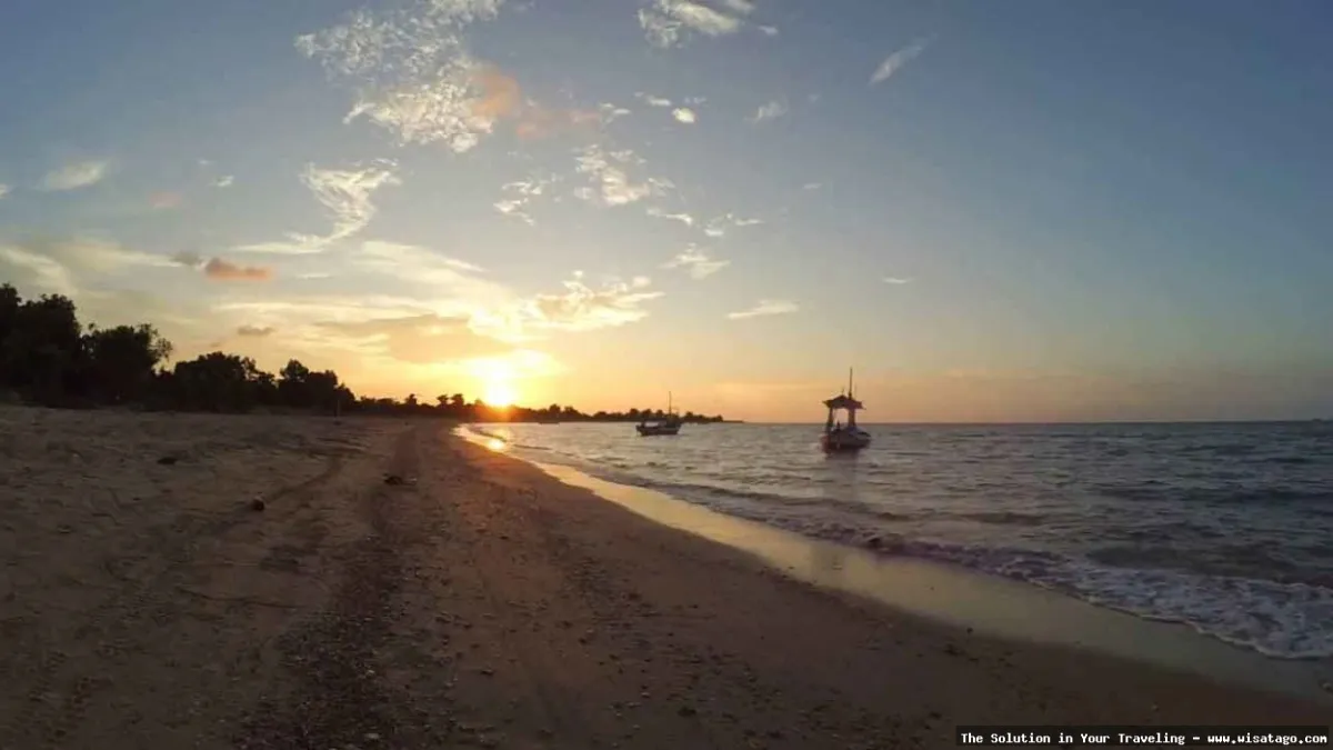 Pantai Siring Kemuning yang indah mempesona