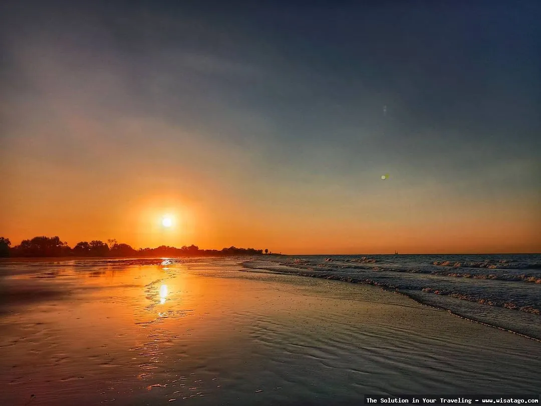 Pantai Siring Kemuning, pesona alam memukau
