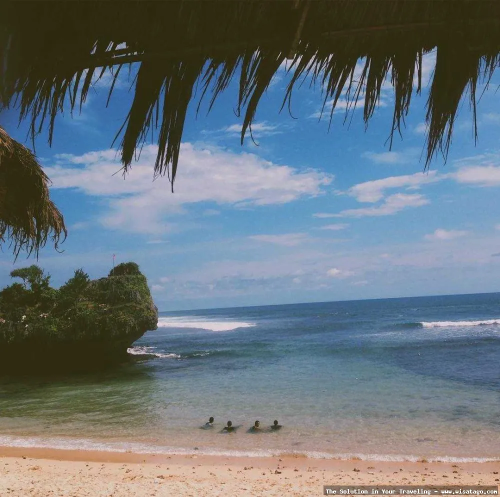 Pantai Slili: pesona pantai Yogyakarta
