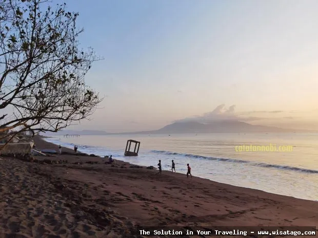 Pantai Sobo, keindahan pantai menawan