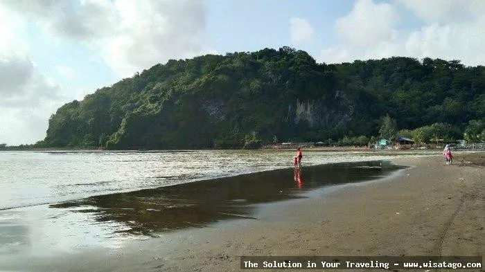 Pantai Sodong: keindahan alam memukau