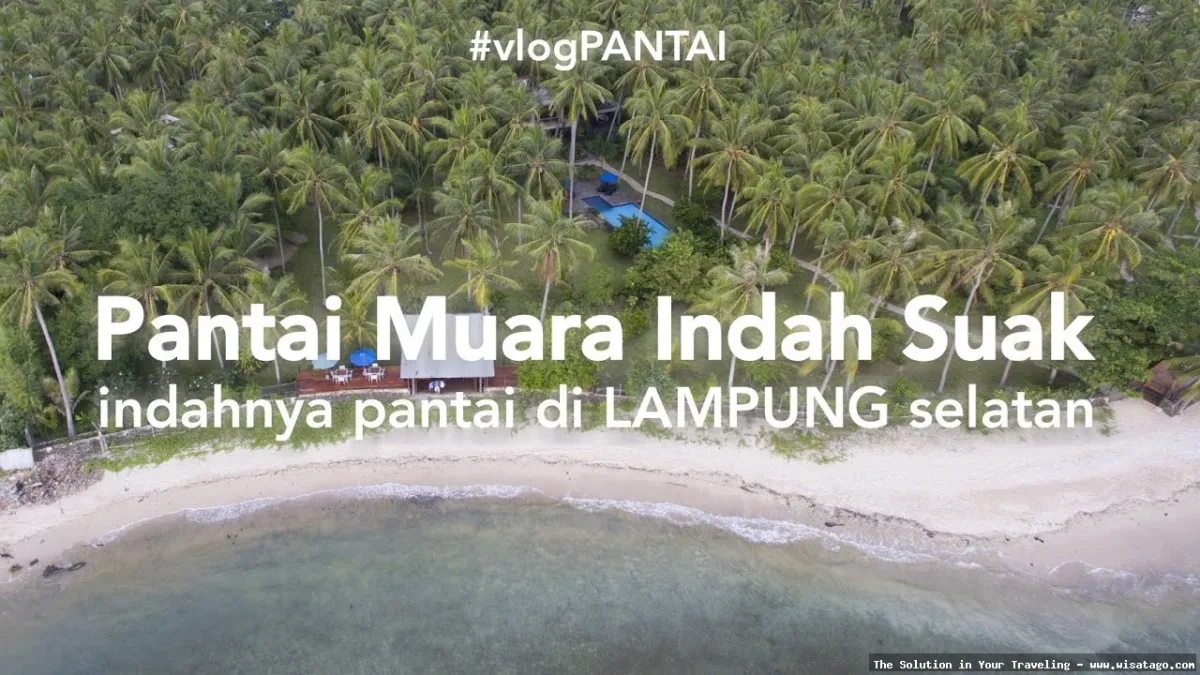 Pantai Suak Baru dengan pasir putih.