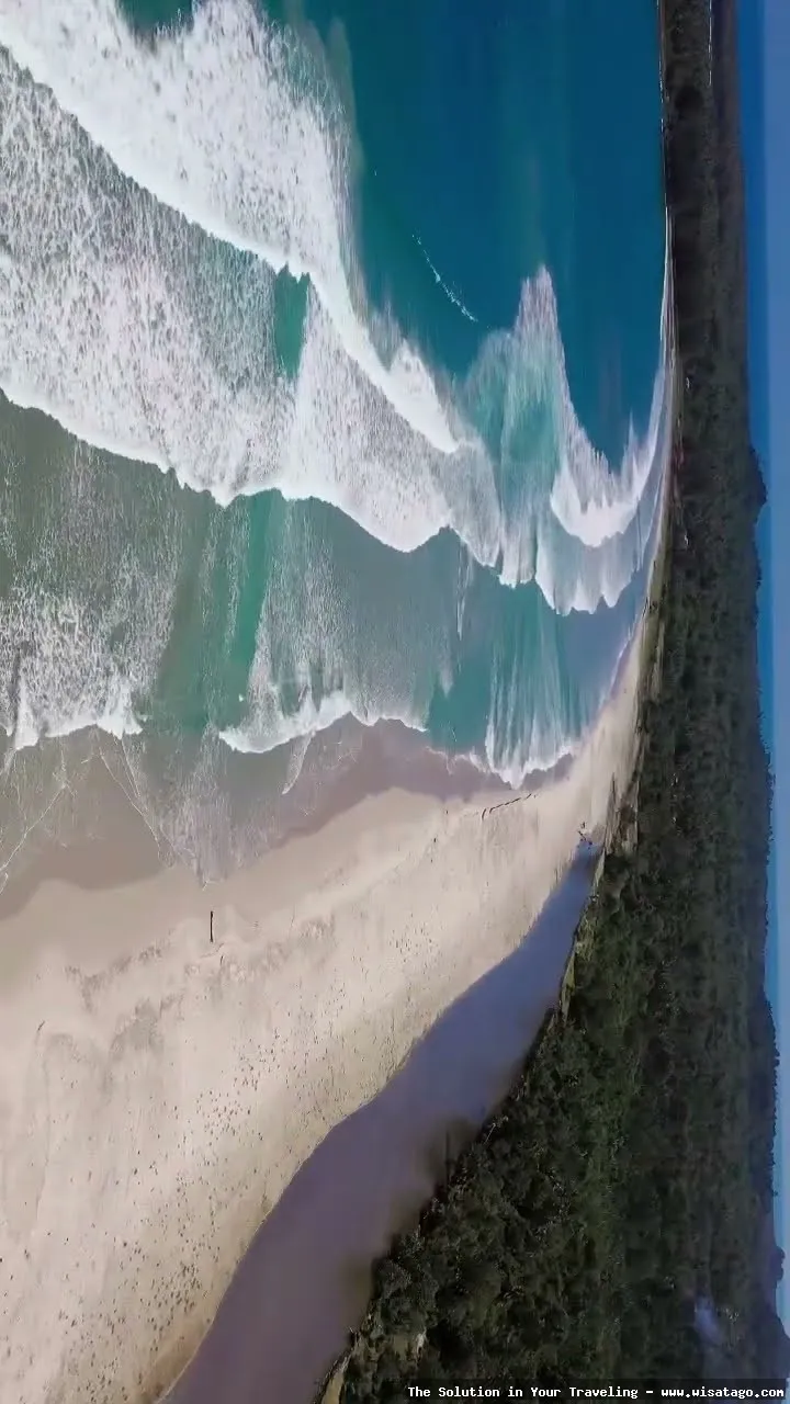 Pantai Suak Baru yang mempesona alami