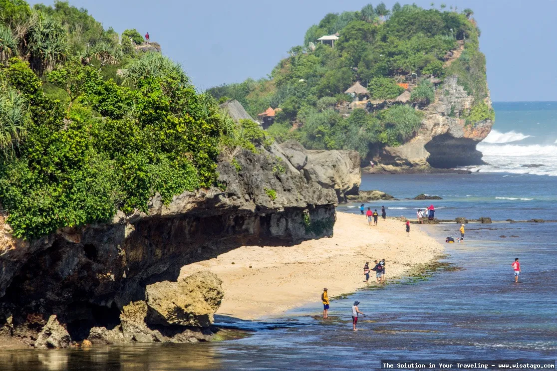 Pantai Sundak: keindahan pesisir Yogyakarta
