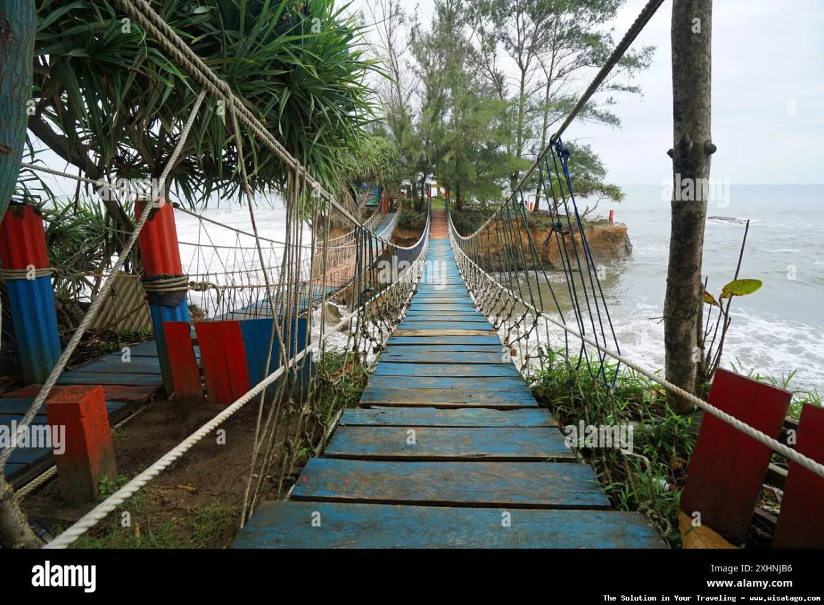 Pantai Sungai Suci yang menenangkan