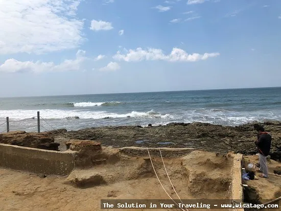 Pantai Sungai Suci yang mempesona.