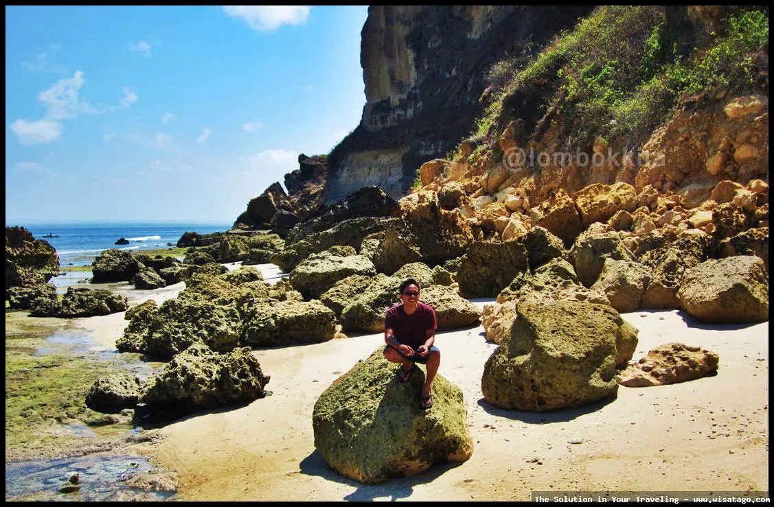 Pantai Surga: pasir putih menawan