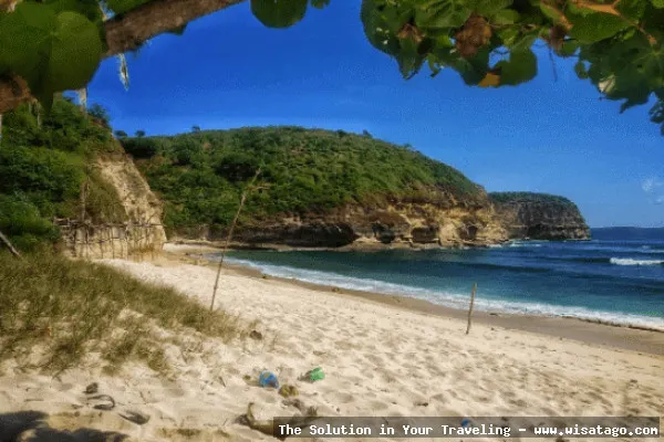 Pantai Surga: pasir putih memesona