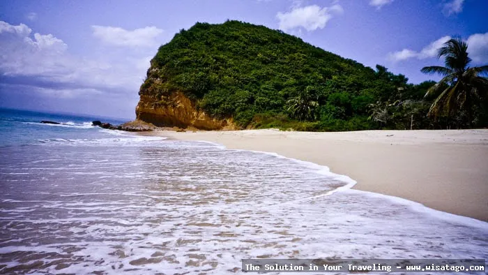 Pantai Surga: pasir putih memesona