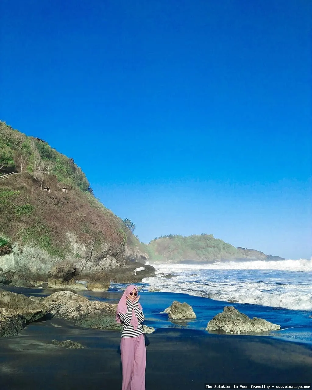 Pantai Surumanis Kebumen, pesona alam.