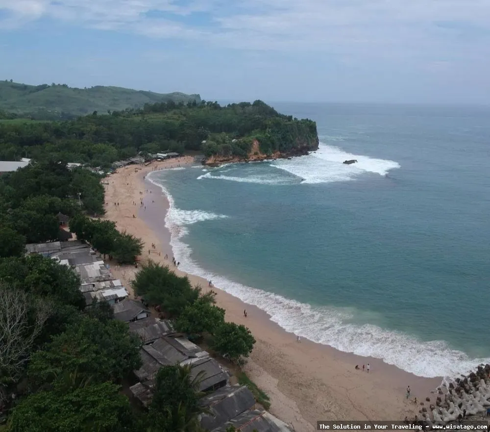 Pantai Tambakrejo, pemandangan laut menawan