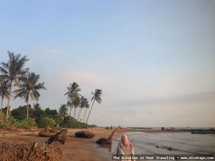 Pantai Tangkisung: pesona alam Kalimantan
