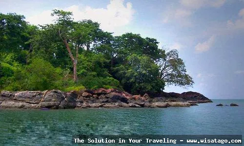 Pantai Tangkisung, pemandangan alam memukau