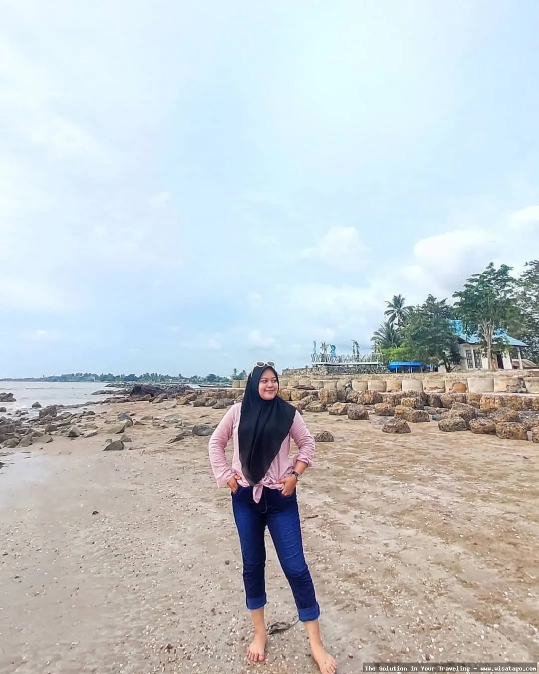Pantai Tangkisung, pasir putih yang indah