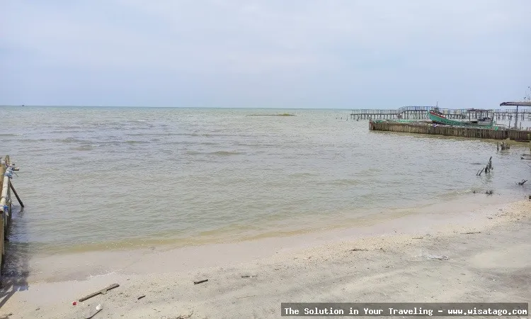 Pantai Tanjung Baru yang indah mempesona