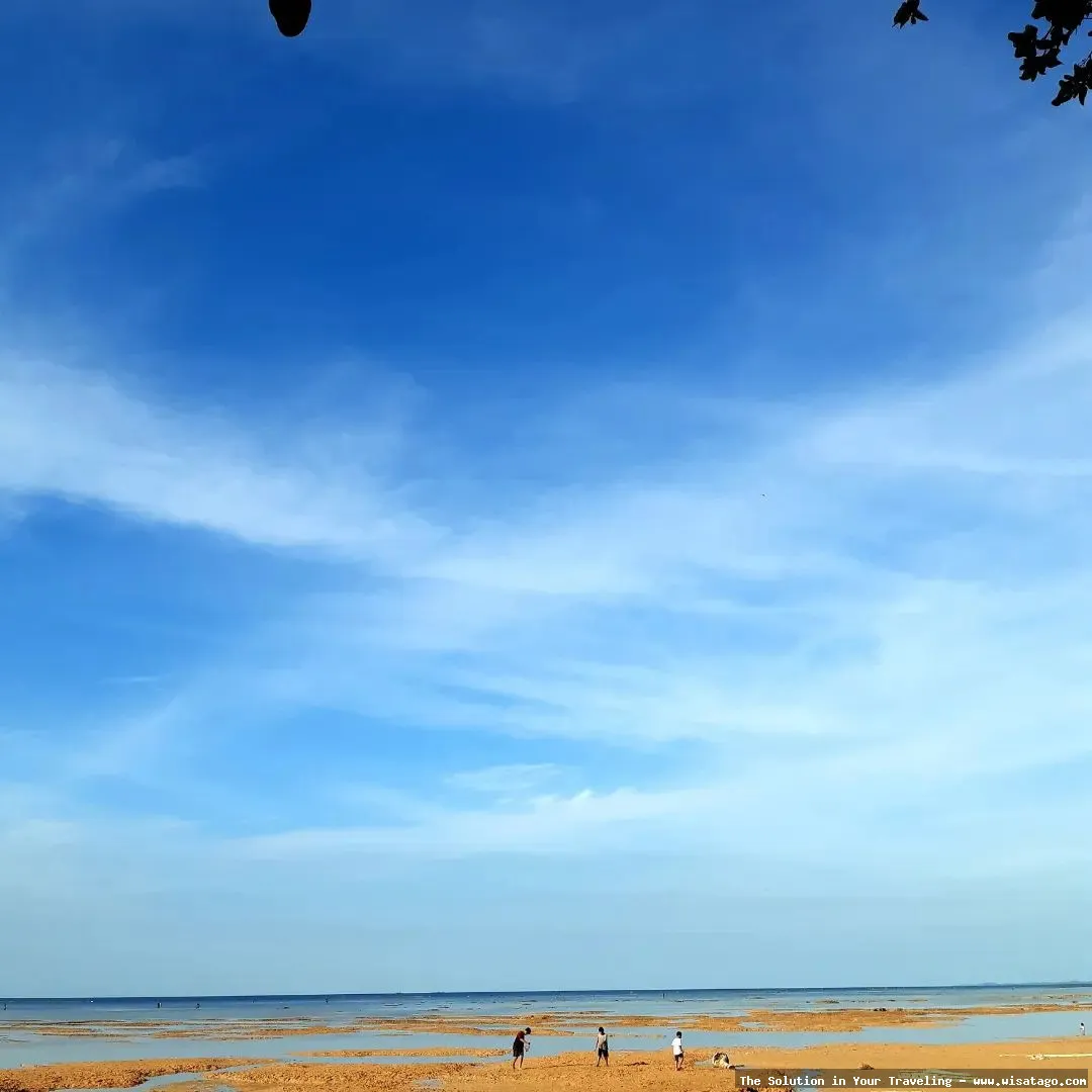 Pantai Tanjung Bemban, pasir putih memukau