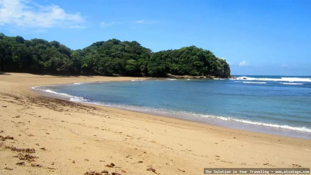 Pantai Tanjung Kait yang indah menawan