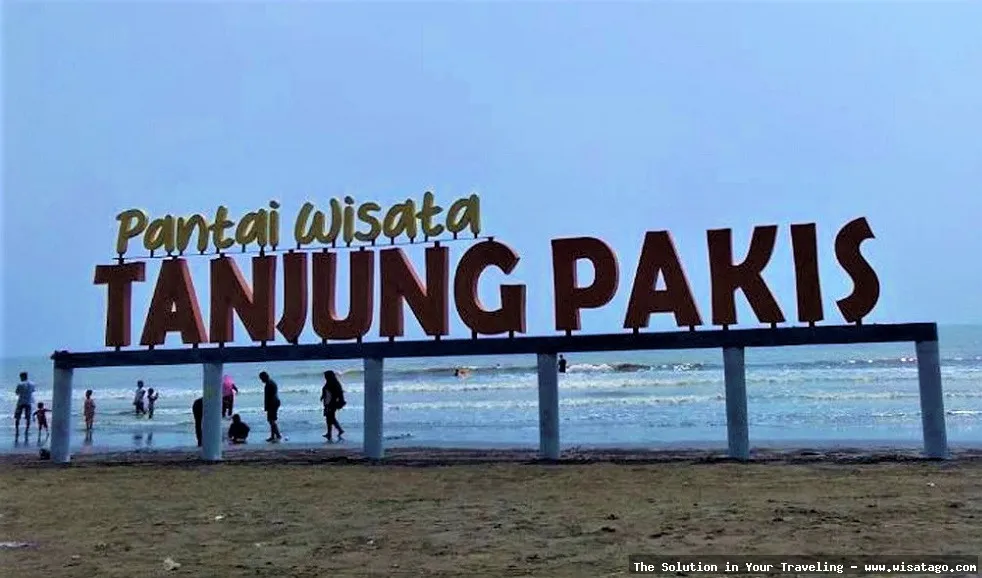 Pantai Tanjung Pakis Karawang yang indah