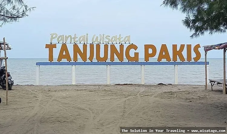 Pantai Tanjung Sawang indah mempesona