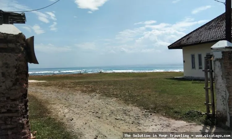 Pantai Tanjung Setia yang menawan