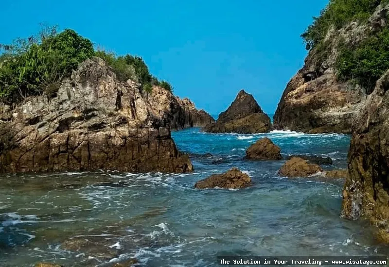 Pantai Tapak Kera: Tips, Harga Tiket, Kuliner, Lokasi, Fasilitas dan Spot Pantai Tapak Kera: Tips, Harga Tiket, Kuliner, Lokasi, Fasilitas dan Spot