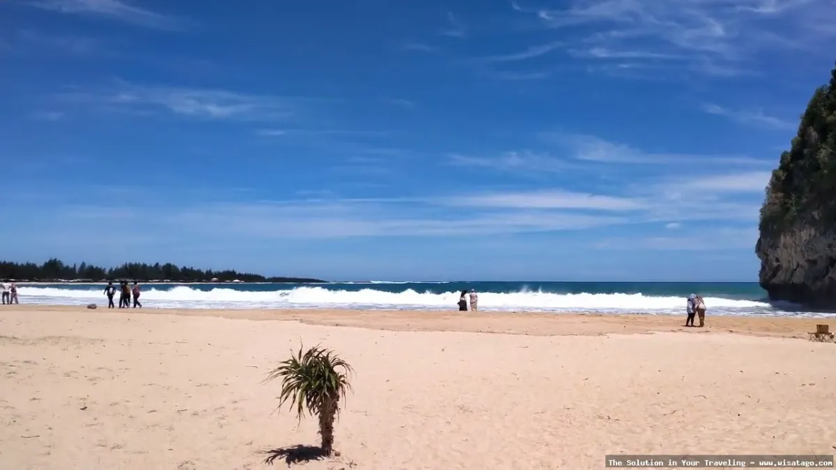 Pantai Tebing Lampuuk, pemandangan indah.
