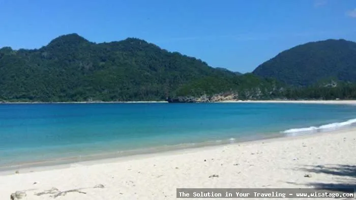 Pantai Tebing Lampuuk, pemandangan indah.