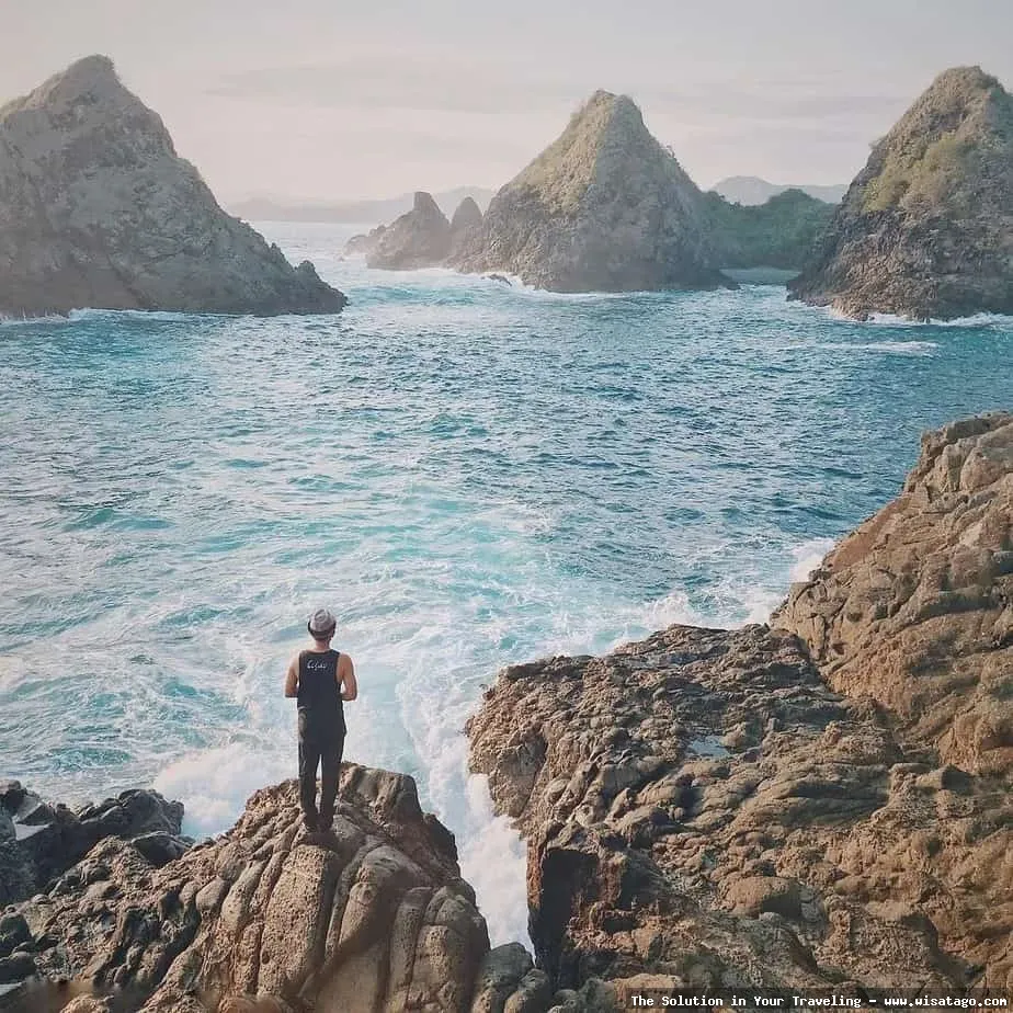 Pantai Telawas, pesona alam Lombok.