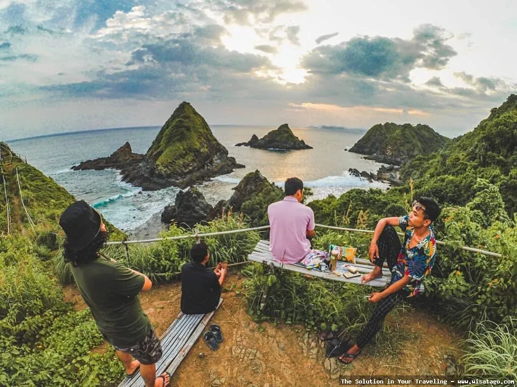 Pantai Telawas: pesona pasir putihnya