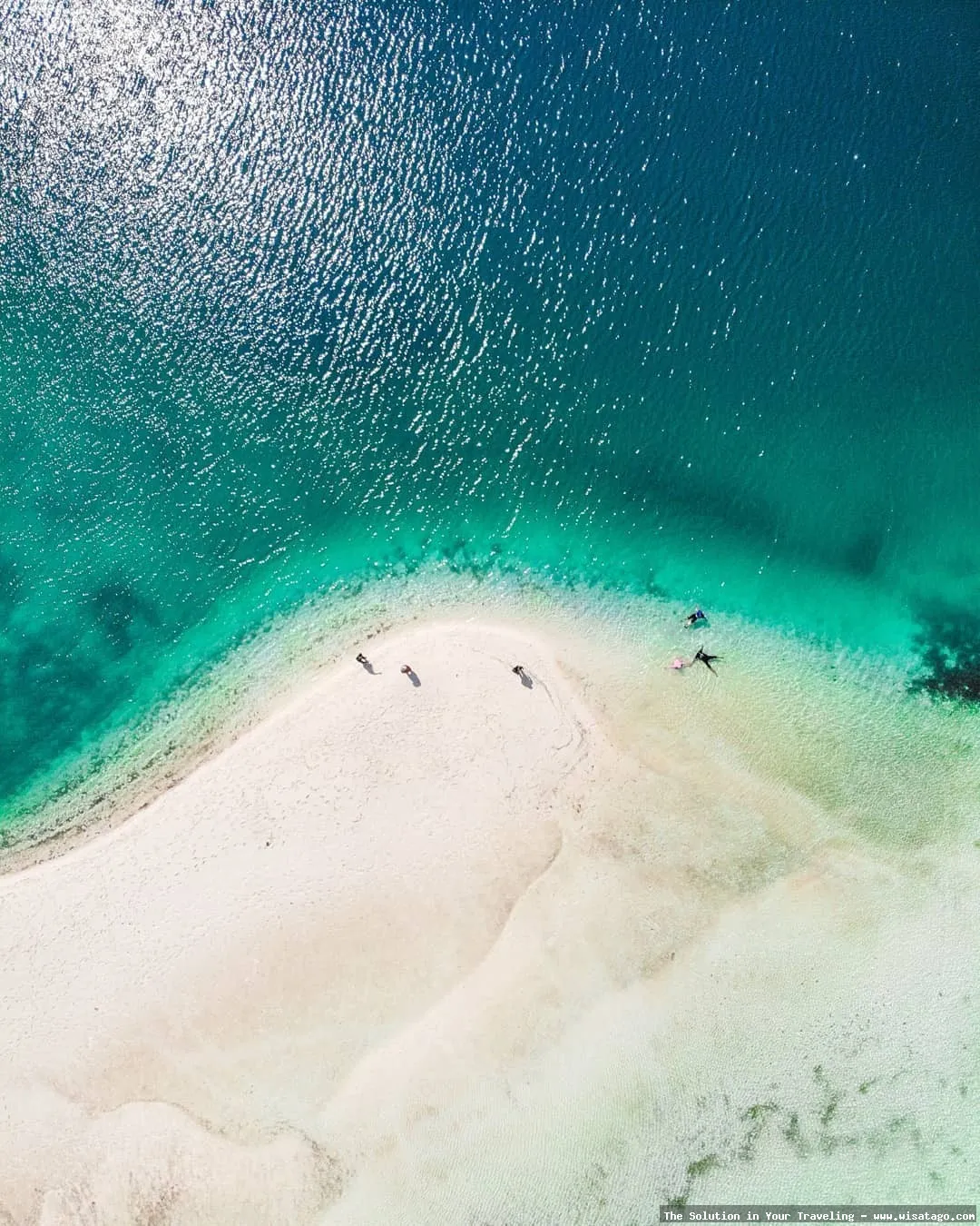 Pantai Teluk Buton, pesona alam memukau