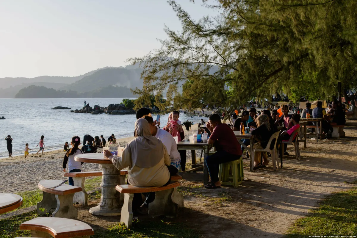 Pantai Teluk Empuk, pemandangan indah memukau