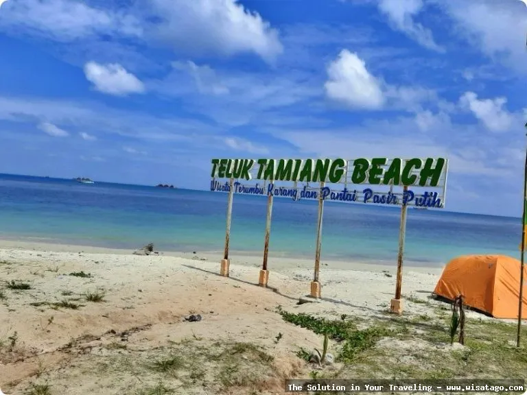 Pantai Teluk Empuk, keindahan alami Jepara