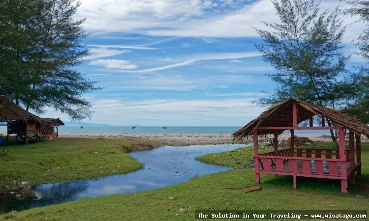 Pantai Tiku, keindahan pantai Sumatera Barat