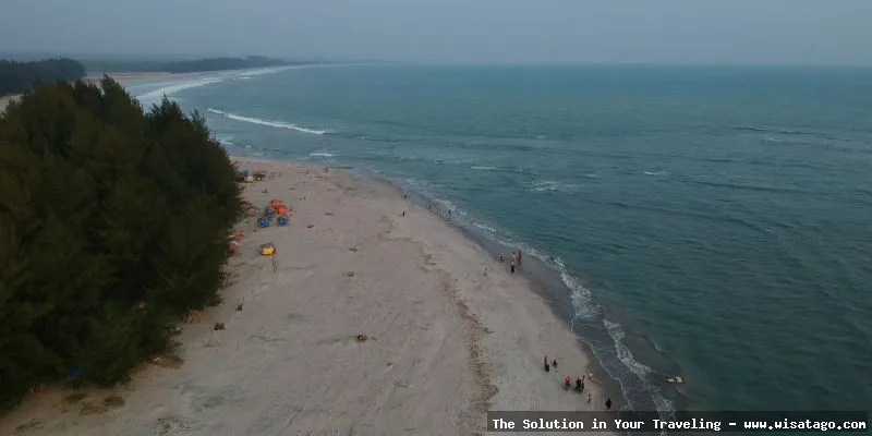 Pantai Tiku, pesona pantai Sumatera Barat
