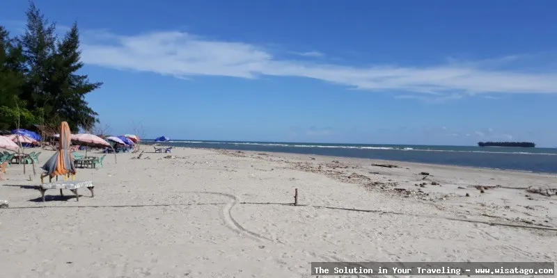 Pantai Tiku: keindahan alam Sumatera Barat