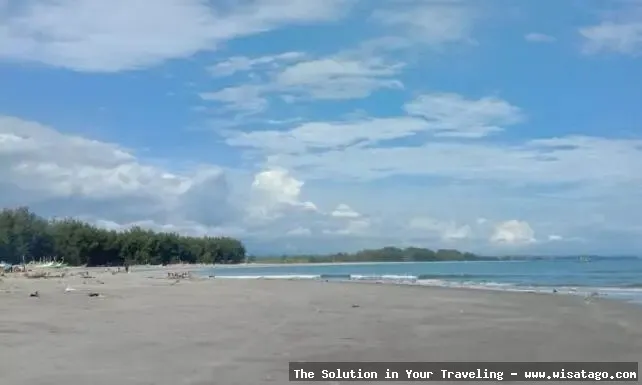 Pantai Tiku, keindahan alam Sumatera.
