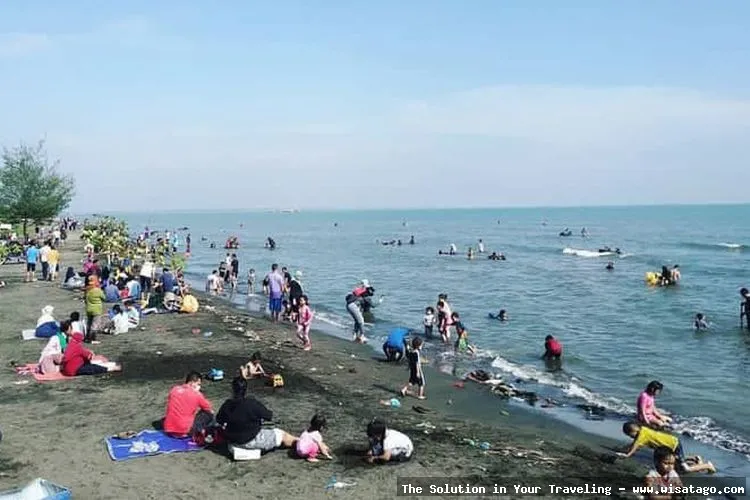 Pantai Tirang: Tips, Harga Tiket, Kuliner, Lokasi, Fasilitas dan Spot Pantai Tirang: Tips, Harga Tiket, Kuliner, Lokasi, Fasilitas dan Spot