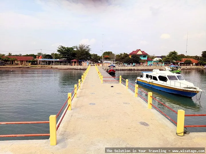 Pantai Tirtamaya, pesona alam Cirebon.