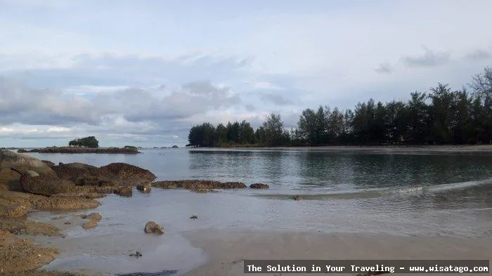 Pantai Trikora, keindahan pesisir Bintan.