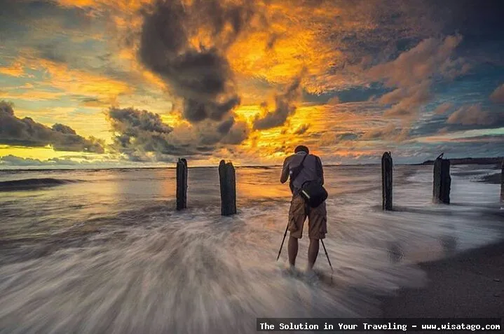 Pantai Trisik, pemandangan pesisir menawan.