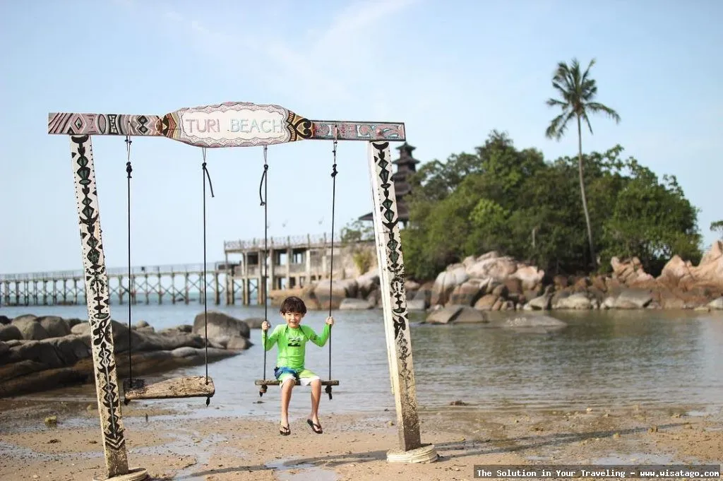 Pantai Turi, pemandangan indah memukau
