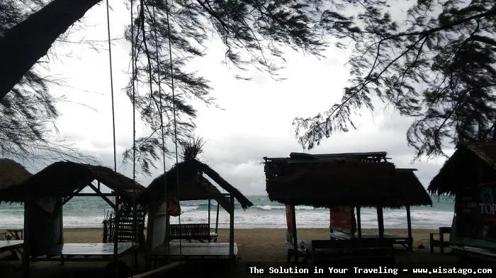 Pantai Ujong Batee, pemandangan eksotis Aceh