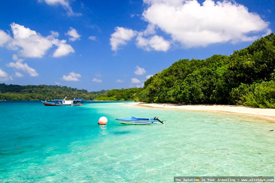 Pantai Ujung Kulon yang indah mempesona