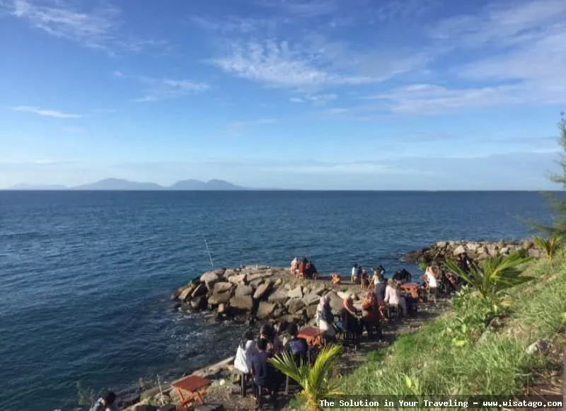 Pantai Ulee Lheue, pemandangan indah memukau